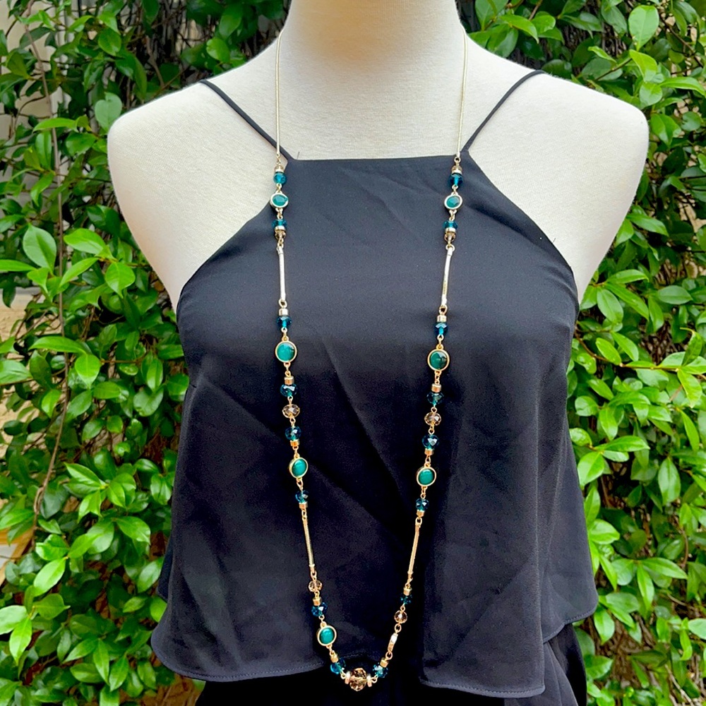 White House Black Market Convertible Necklace - Picture 6 of 12